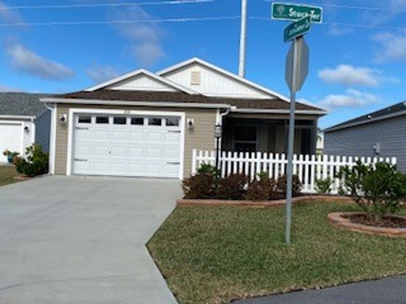 Rent From A Villager Rental Homes in The Villages Florida Advertise