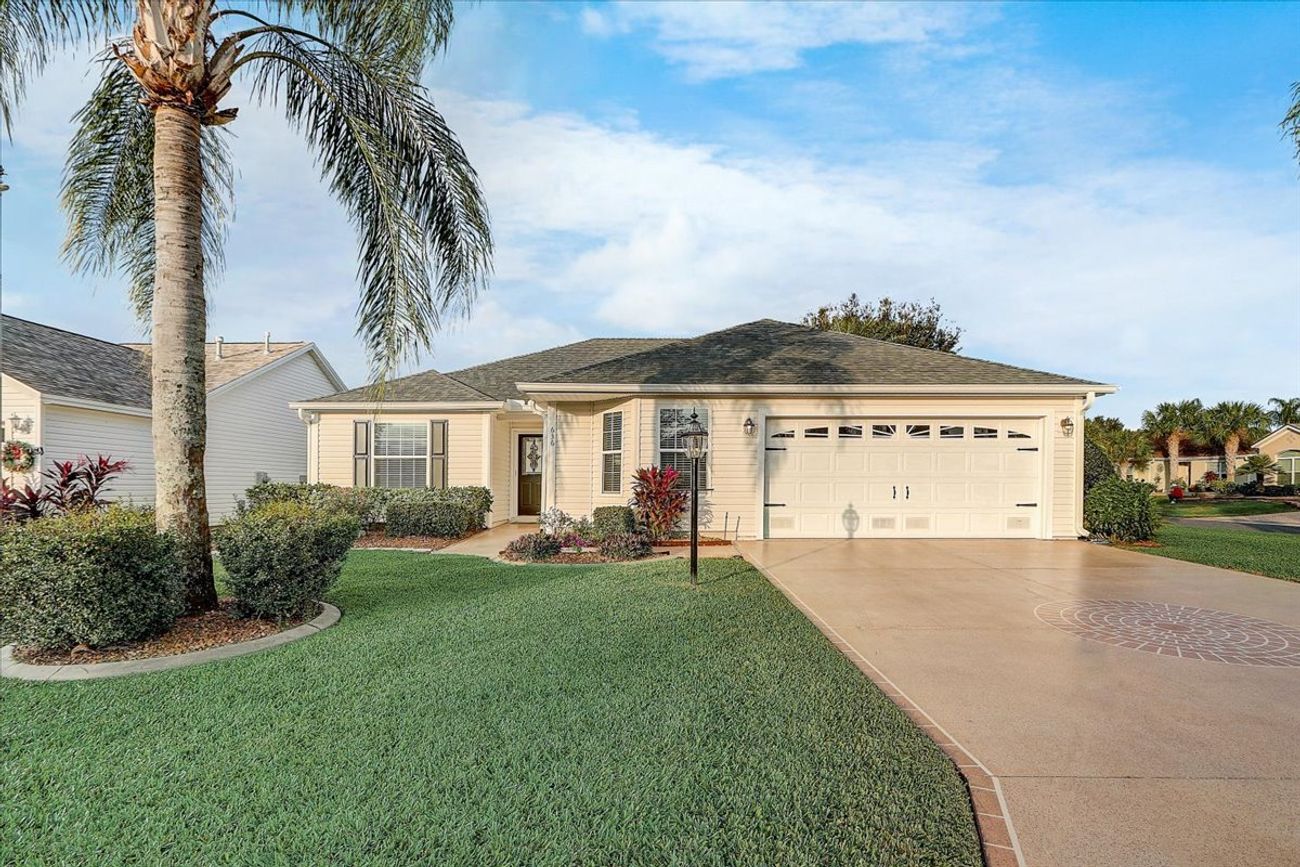 Rent From A Villager Rental Homes in The Villages Florida Advertise